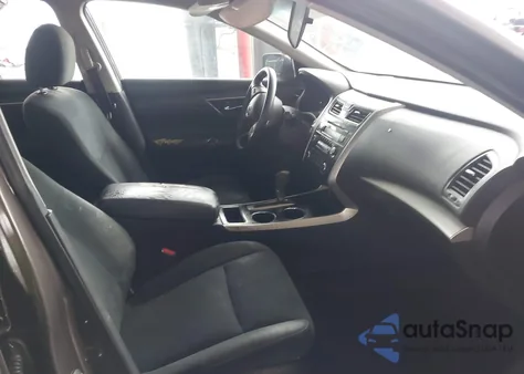 2015 Nissan Altima 2.5 S from USA, damaged, VIN 1N4AL3AP9FN406742